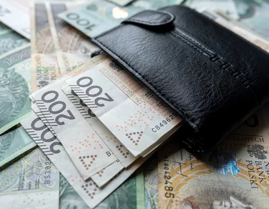 Miniatura: Grudniowa pensja niższa nawet o kilka...