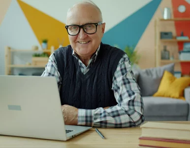 Miniatura: Emeryci chętnie garną się do pracy. Mają...