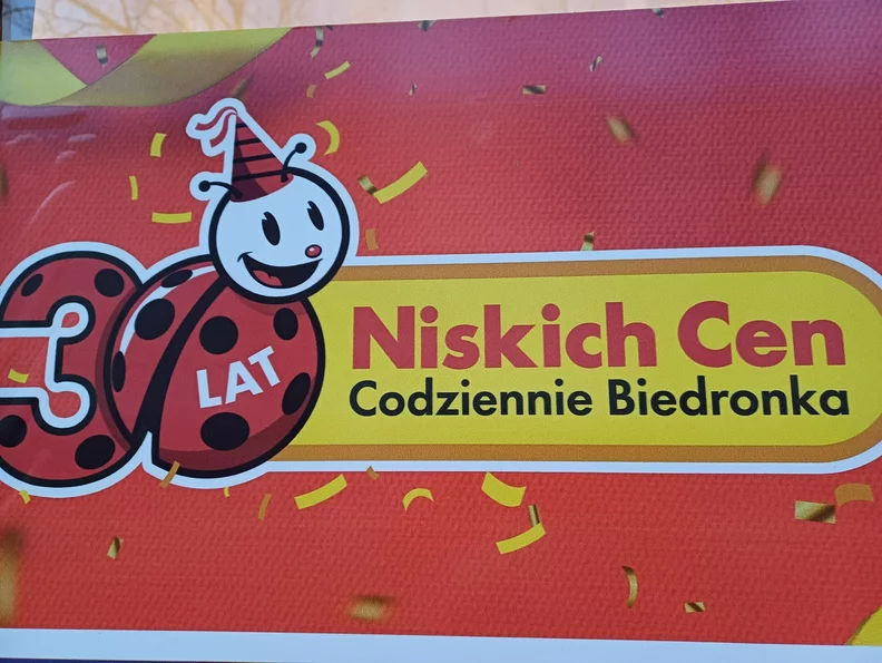 Miniatura: Namiotowe wyprzedaże w Biedronce. Znamy...